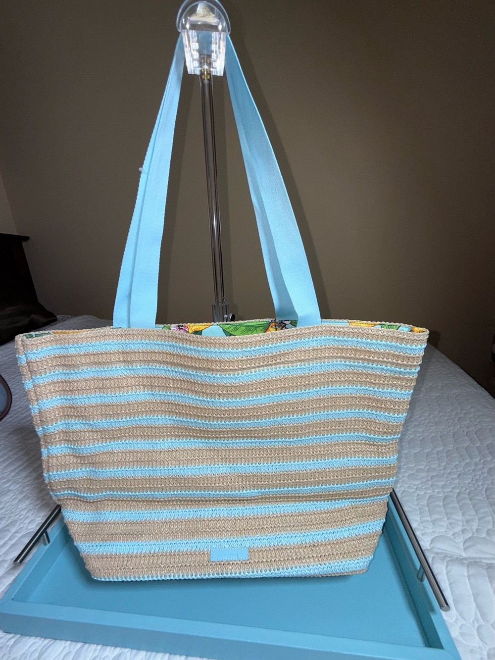 Vera Bradley “Squeeze the Day” Woven Beach Tote - Picture 3 of 10